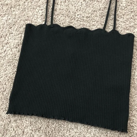 Zara Black Knit Cropped Tank Top - Picture 2 of 7